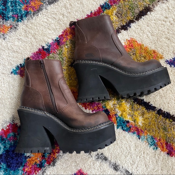 Skechers Shoes - SOLD Rare 90s Y2K Platform Skechers Boots
